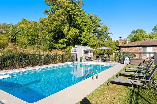 1188 N County Road 425 E, Avon, IN 46123