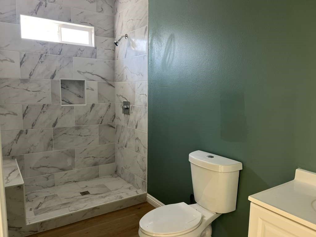 Image 3 of property listing at 1541 W 59th, Los Angeles, CA 90047