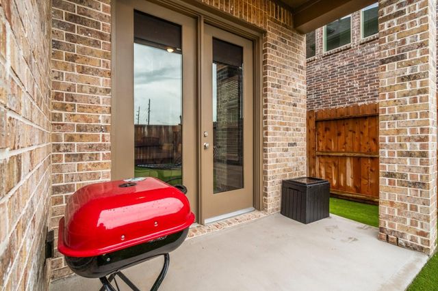 11231 Buchanan Coves Lane, Cypress, TX 77433