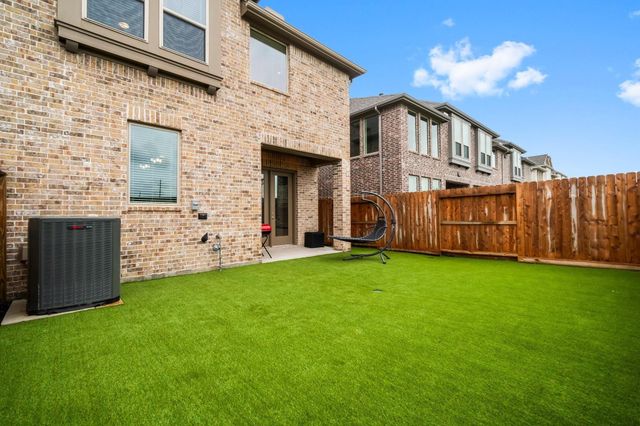 11231 Buchanan Coves Lane, Cypress, TX 77433