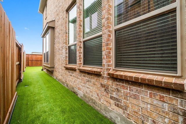 11231 Buchanan Coves Lane, Cypress, TX 77433