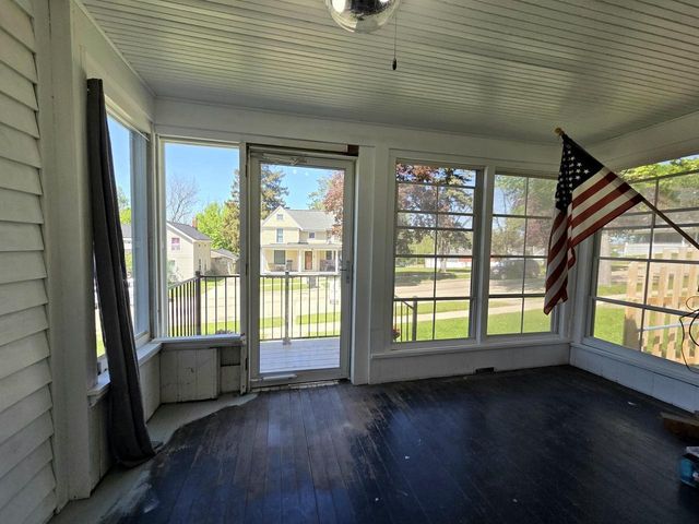 312 W Florence Street, Cambria, WI 53923