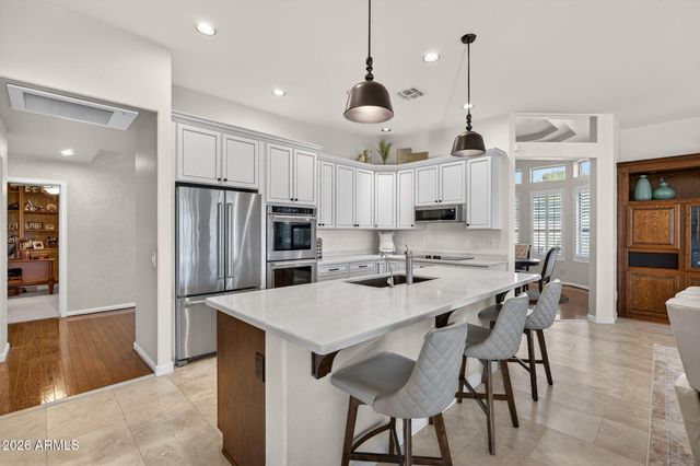 481 W ELMWOOD Place, Chandler, AZ 85248