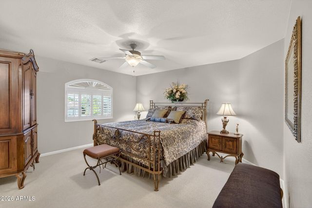 481 W ELMWOOD Place, Chandler, AZ 85248