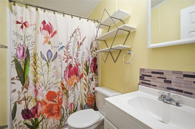 16330 DAVISTON LANE, Brooksville, FL 34601