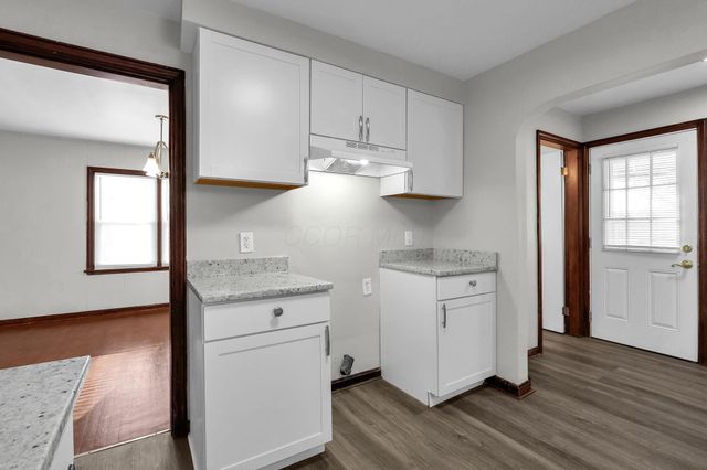 1037 E 18th Avenue, Columbus, OH 43211