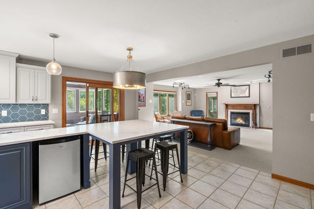 600 Morningside Drive, Crown Point, IN 46307