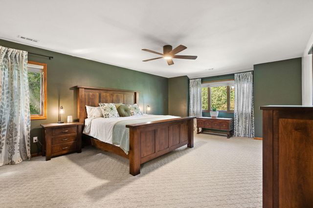 600 Morningside Drive, Crown Point, IN 46307