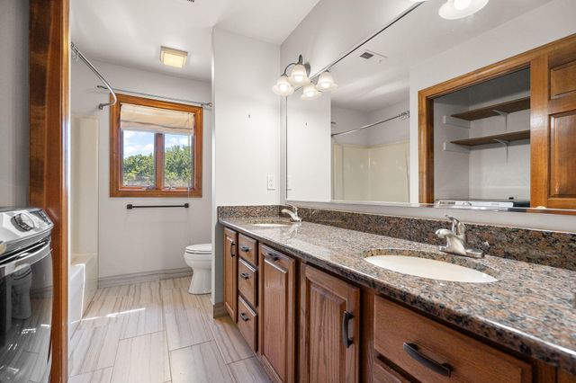 600 Morningside Drive, Crown Point, IN 46307