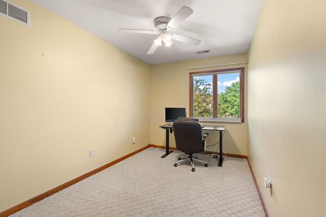 600 Morningside Drive, Crown Point, IN 46307