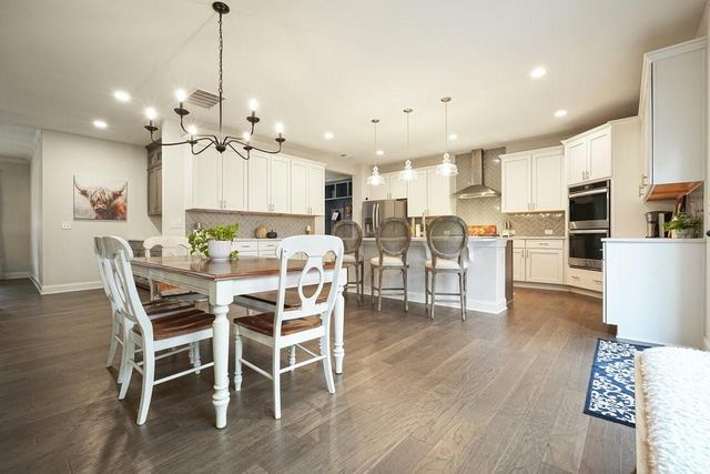 207 Milton Overlook Pass, Woodstock, GA 30188