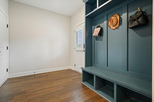 207 Milton Overlook Pass, Woodstock, GA 30188