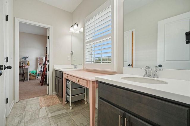 207 Milton Overlook Pass, Woodstock, GA 30188