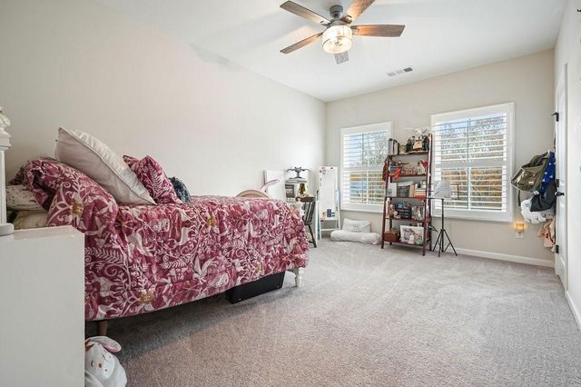 207 Milton Overlook Pass, Woodstock, GA 30188