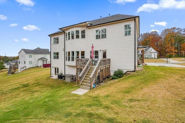 207 Milton Overlook Pass, Woodstock, GA 30188