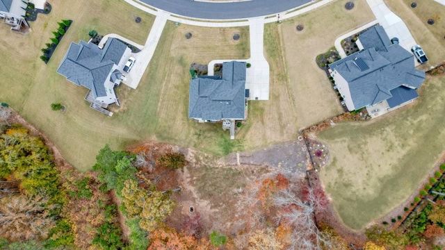 207 Milton Overlook Pass, Woodstock, GA 30188