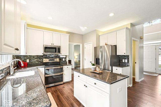 7707 Wheelwright Court, Plainfield, IN 46168