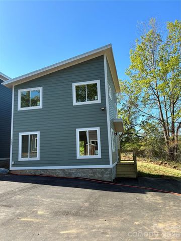 112 Lager Lane, Asheville, NC 28806