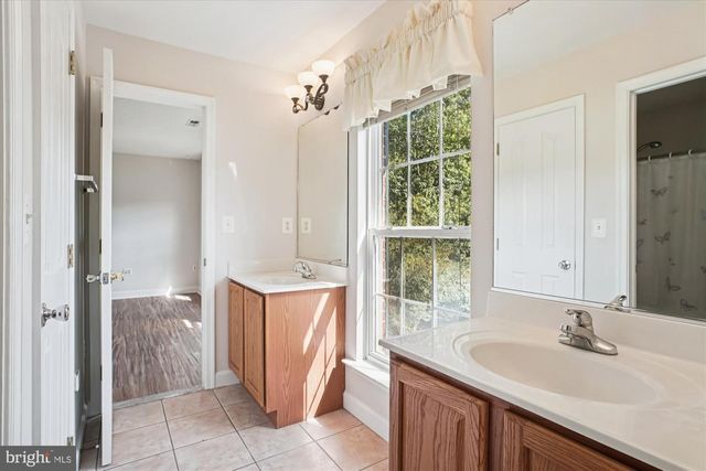 8110 TIVERTON DR, Port Tobacco, MD 20677