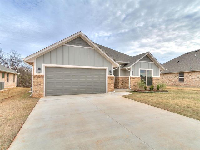 12104 Rockbed Drive, Yukon, OK 73099