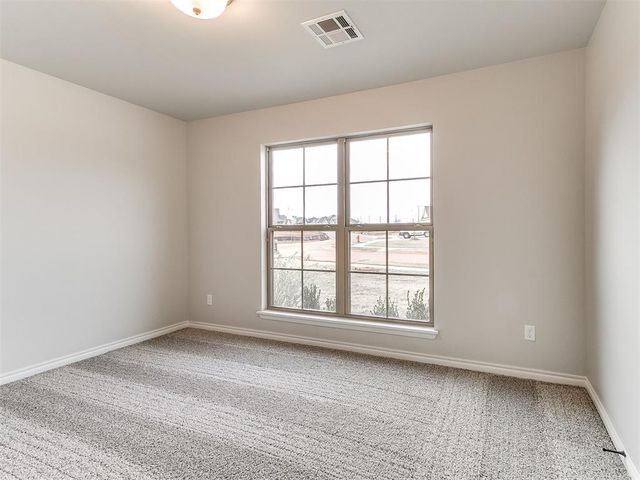 12104 Rockbed Drive, Yukon, OK 73099