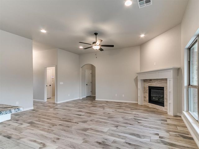 12104 Rockbed Drive, Yukon, OK 73099