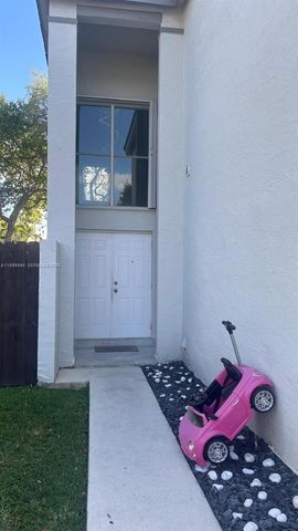 11460 SW 73rd St, Miami, FL 33173