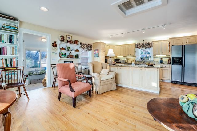 58 Sill Lane, Old Lyme, CT 06371