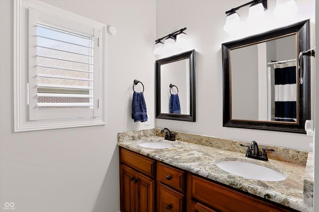 1812 Golden Field Drive, Greenwood, IN 46143