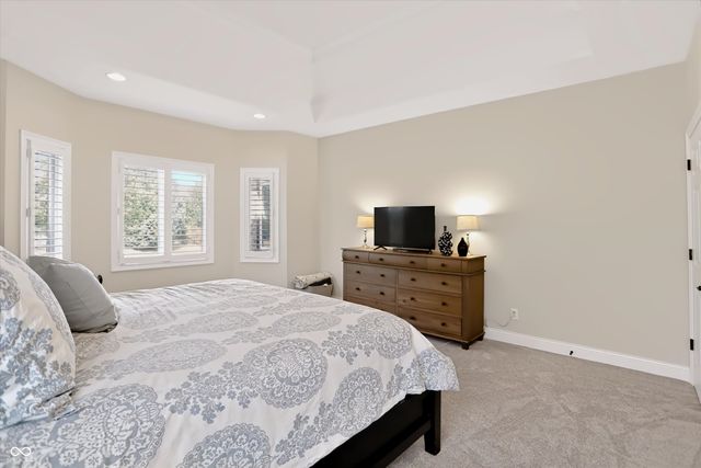1812 Golden Field Drive, Greenwood, IN 46143