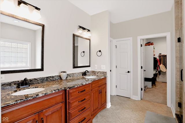 1812 Golden Field Drive, Greenwood, IN 46143