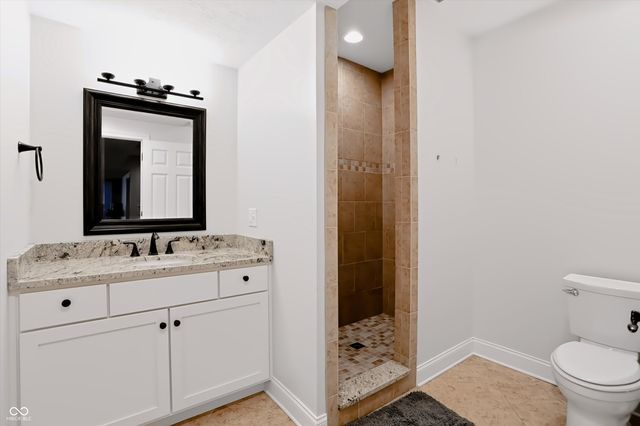 1812 Golden Field Drive, Greenwood, IN 46143