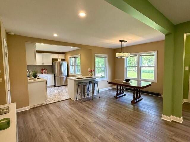16002 Lakeside Road, Union Pier, MI 49129