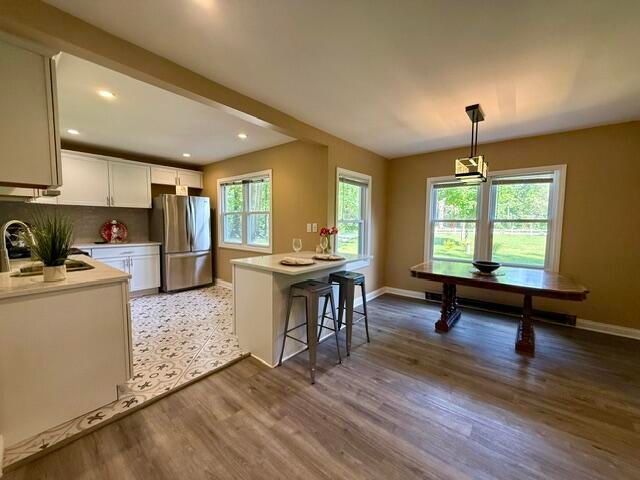 16002 Lakeside Road, Union Pier, MI 49129