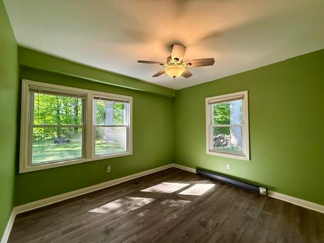 16002 Lakeside Road, Union Pier, MI 49129