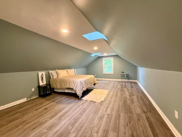 16002 Lakeside Road, Union Pier, MI 49129
