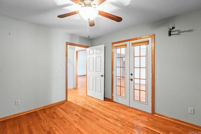 1902 E Schafer Road, Lonoke, AR 72086