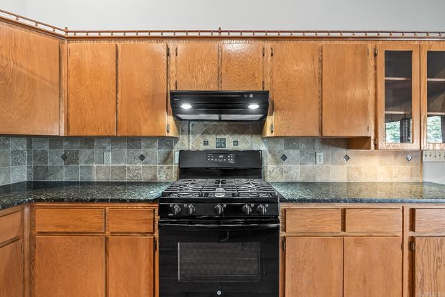 1902 E Schafer Road, Lonoke, AR 72086