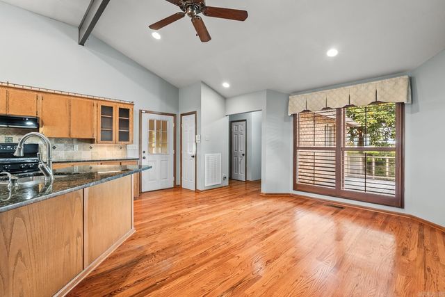 1902 E Schafer Road, Lonoke, AR 72086