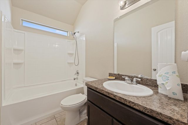 4225 Tollcross Lane, Fort Worth, TX 76123