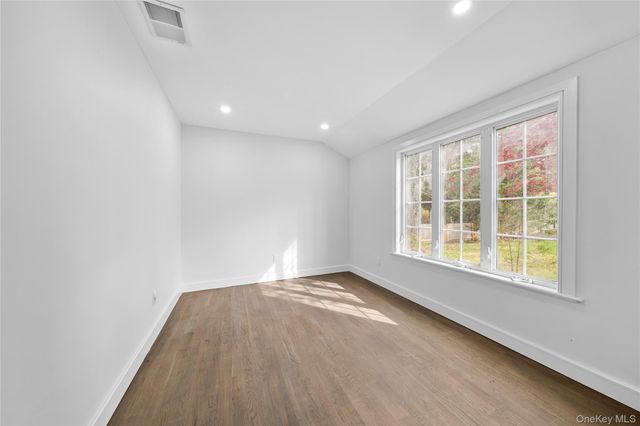 257 Southlawn Avenue, Central Islip, NY 11722