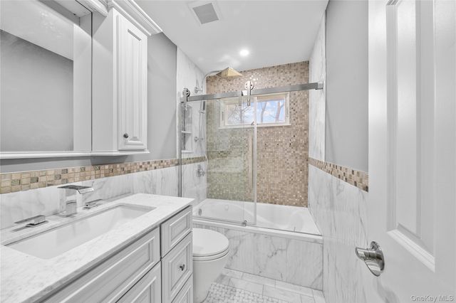 257 Southlawn Avenue, Central Islip, NY 11722