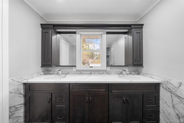 257 Southlawn Avenue, Central Islip, NY 11722