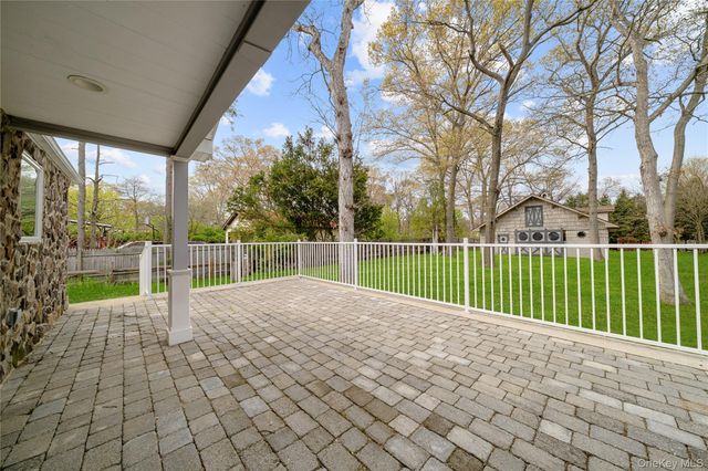 257 Southlawn Avenue, Central Islip, NY 11722