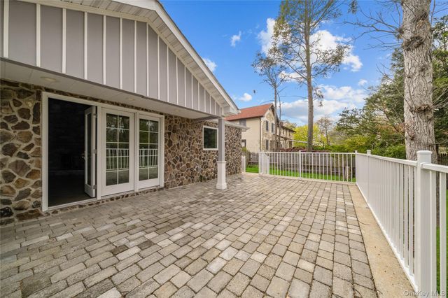 257 Southlawn Avenue, Central Islip, NY 11722