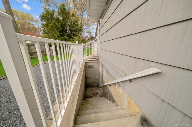 257 Southlawn Avenue, Central Islip, NY 11722