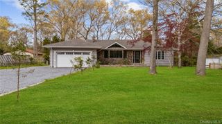 257 Southlawn Avenue, Central Islip, NY 11722