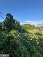 1666 URBAN RD, Herndon, PA 17830