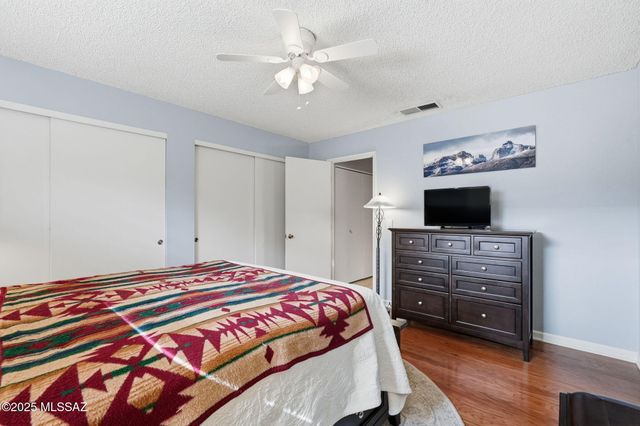 10240 E Juniper Basin Lane, Tucson, AZ 85748