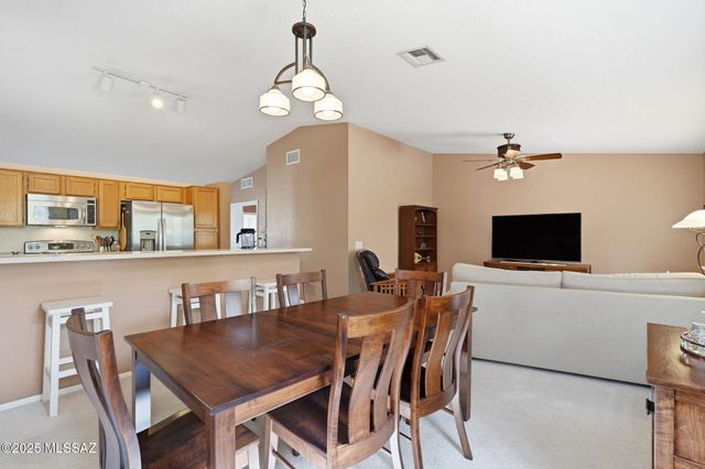 10240 E Juniper Basin Lane, Tucson, AZ 85748